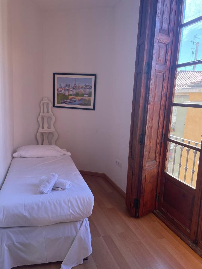 Tossal Apartment Valencia Bagian luar foto