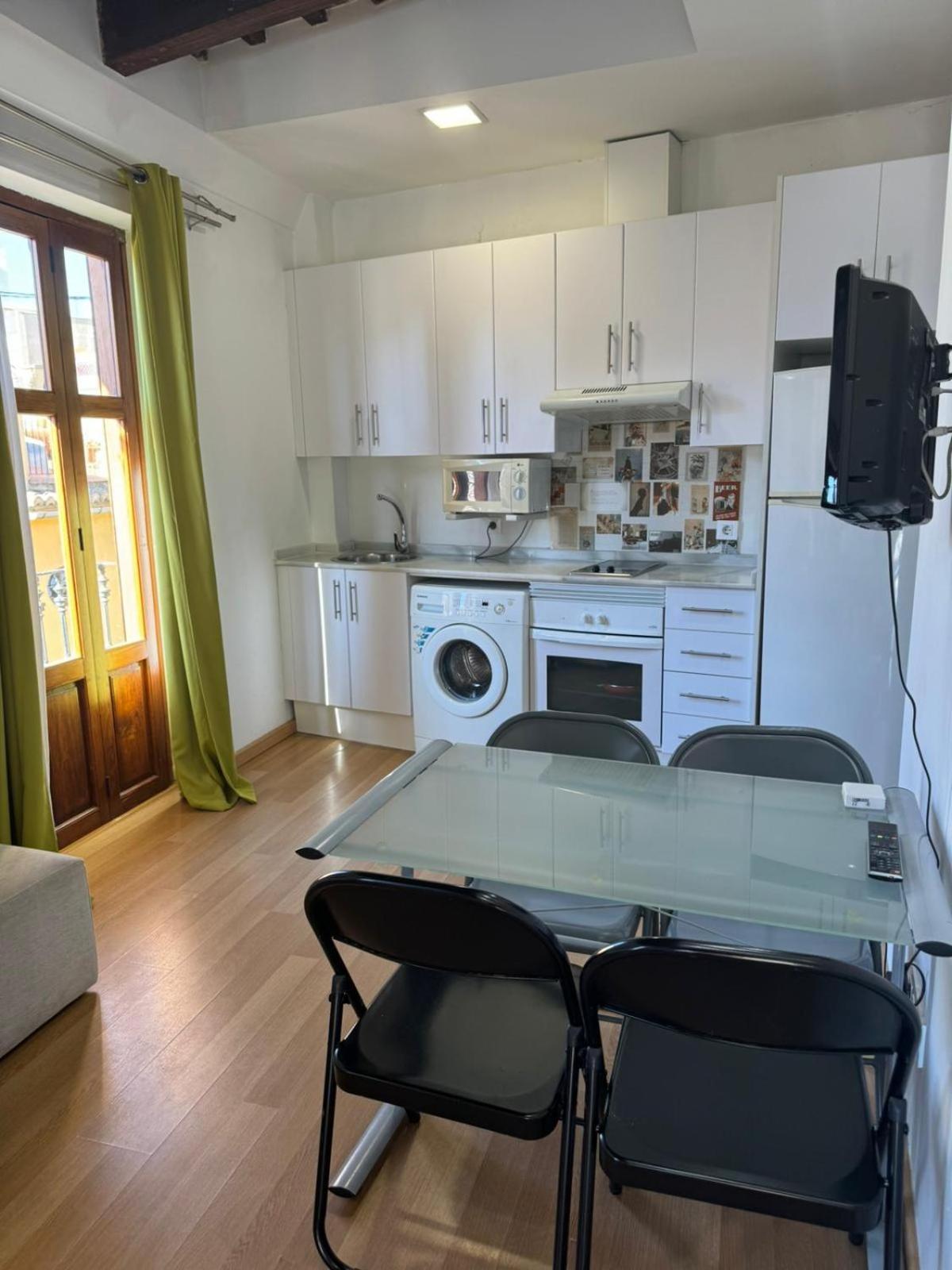 Tossal Apartment Valencia Bagian luar foto