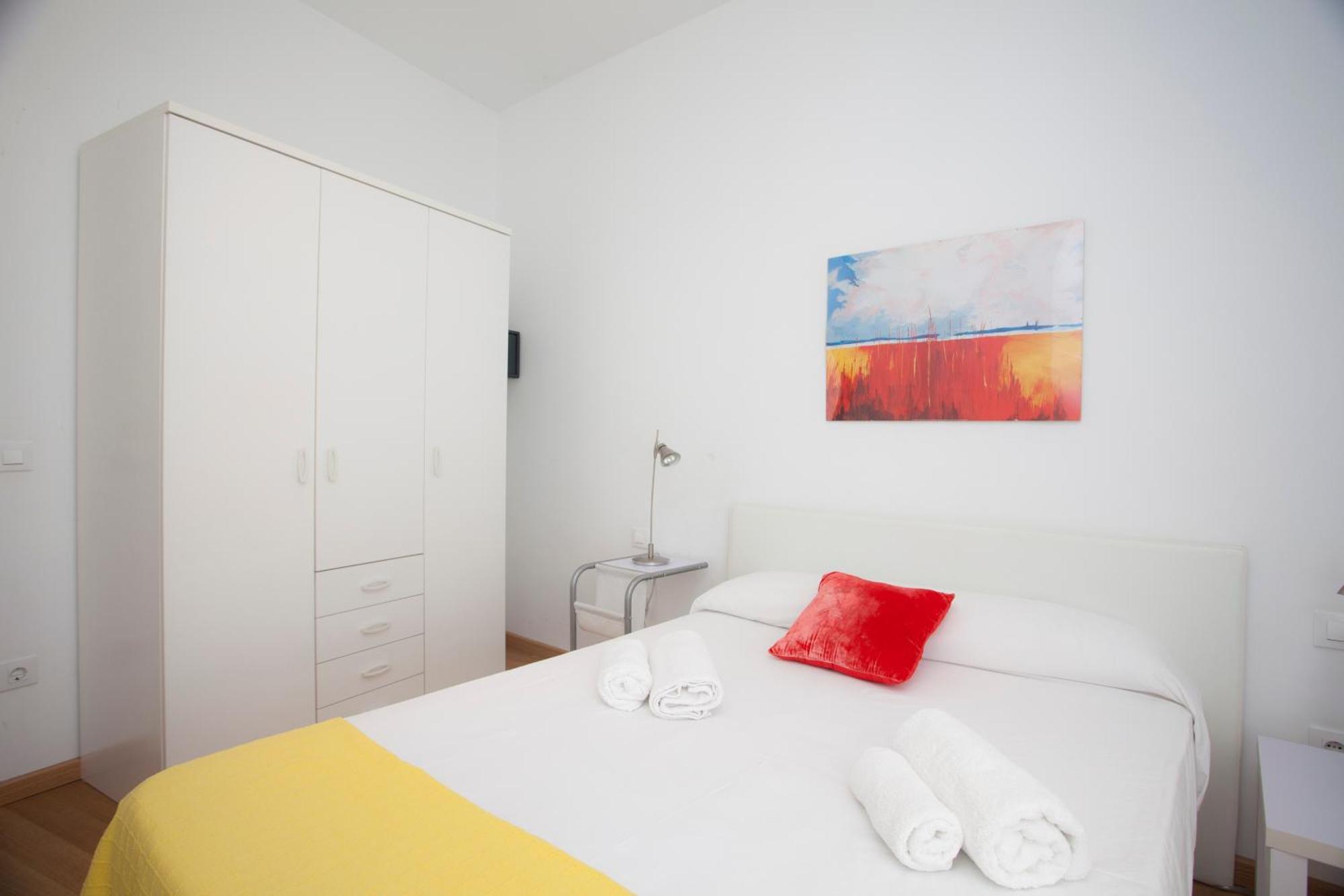 Tossal Apartment Valencia Bagian luar foto