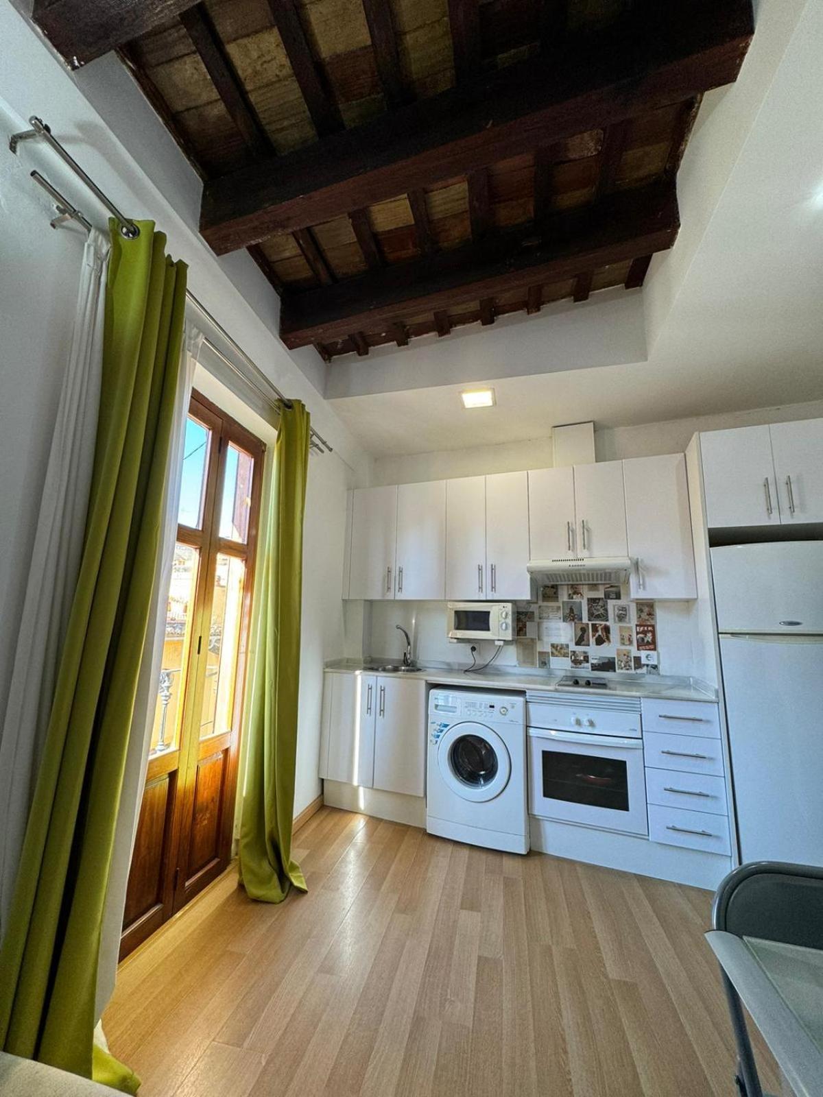 Tossal Apartment Valencia Bagian luar foto